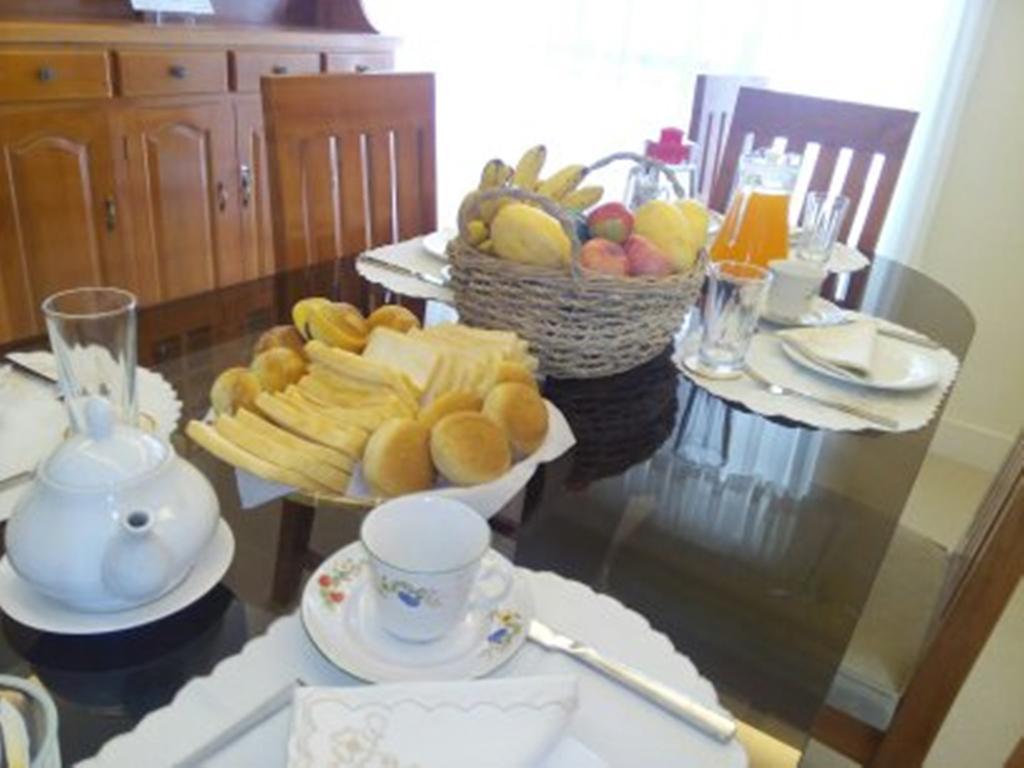 Oasi Fiore Bed & Breakfast Panglao Bagian luar foto