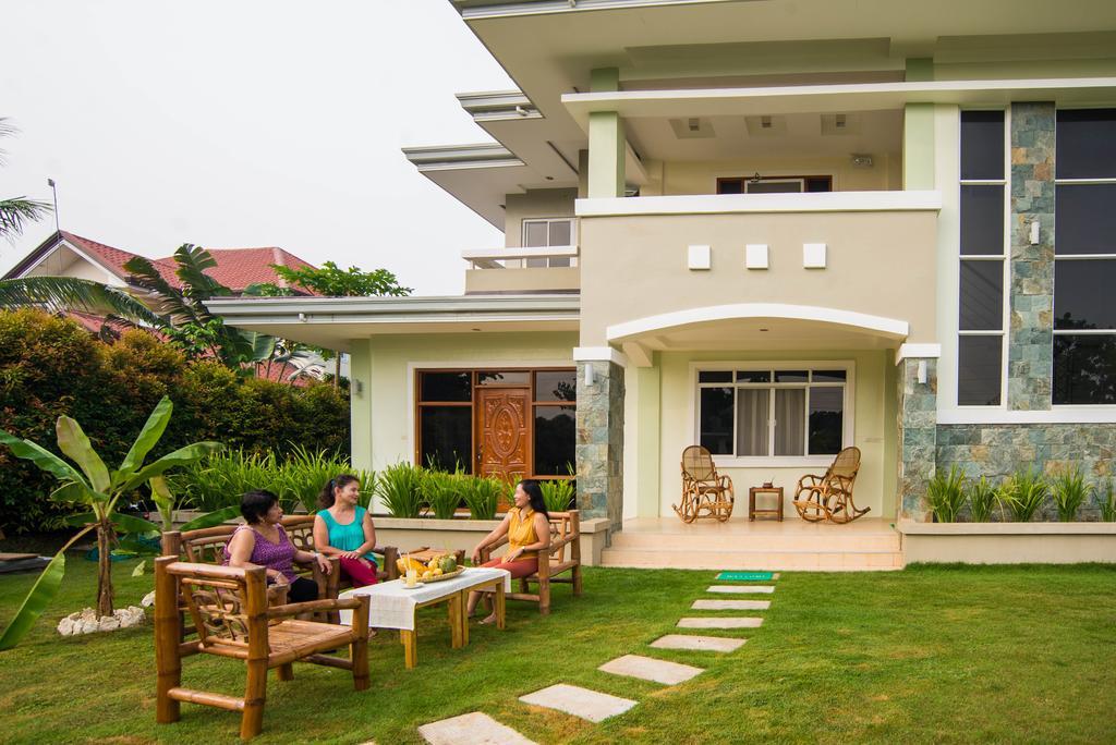 Oasi Fiore Bed & Breakfast Panglao Bagian luar foto
