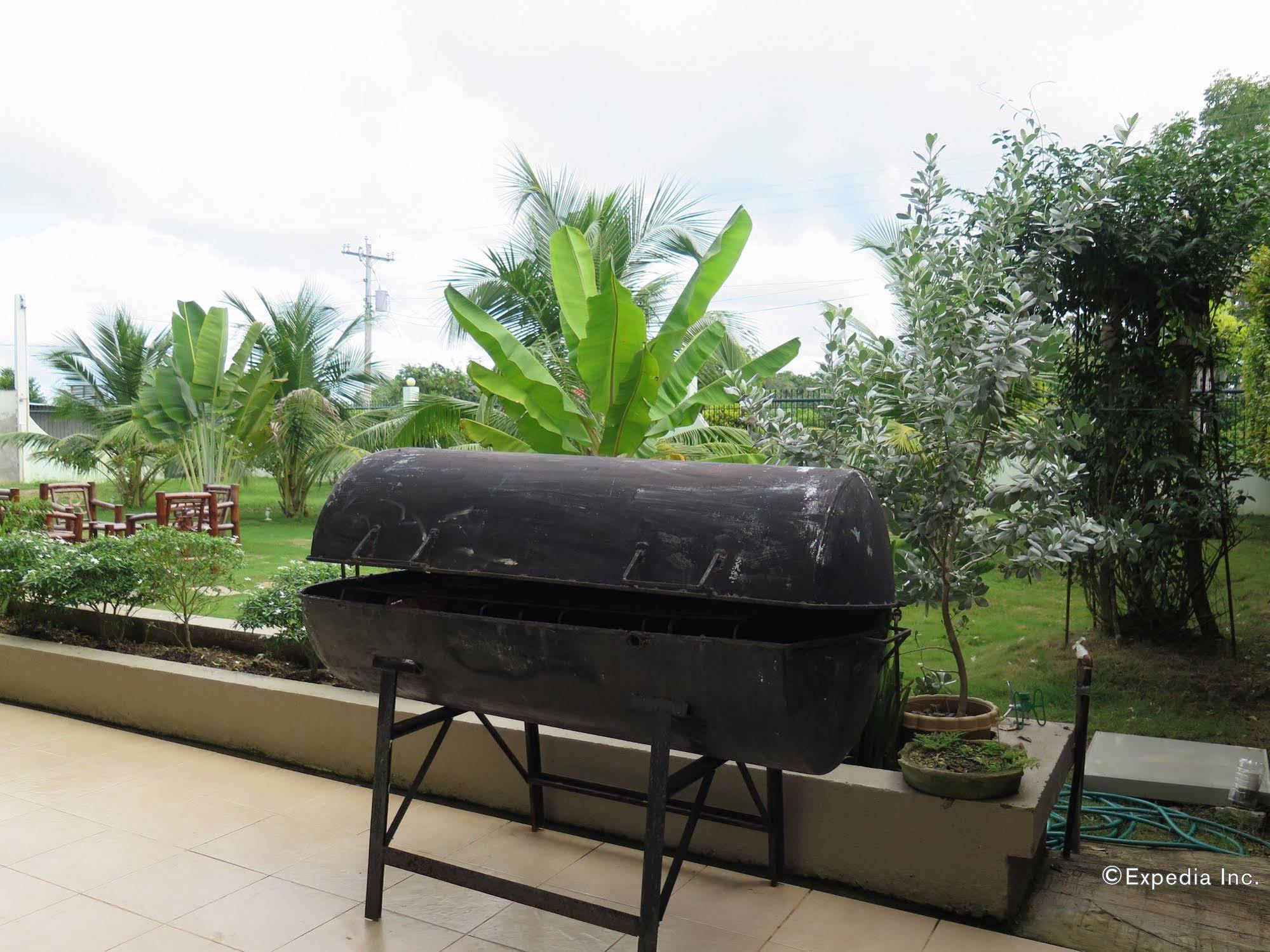 Oasi Fiore Bed & Breakfast Panglao Bagian luar foto